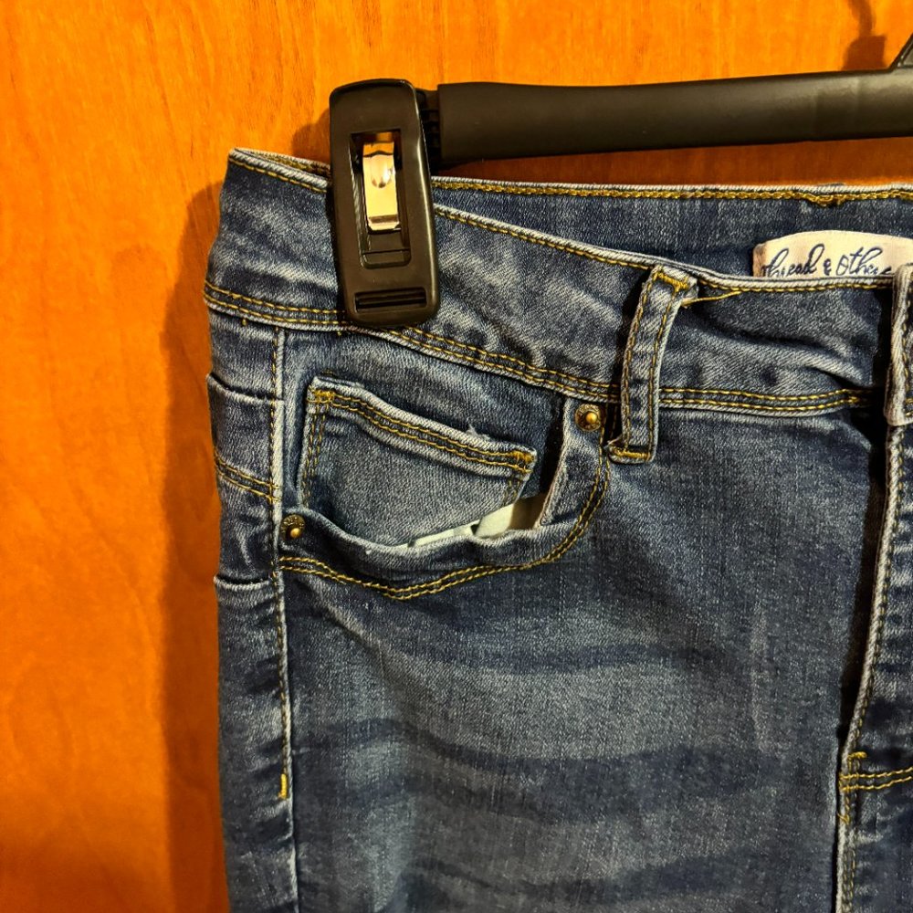 Thread & Others Distressed‎ Jeans Size 7/8 - Picture 3 of 16